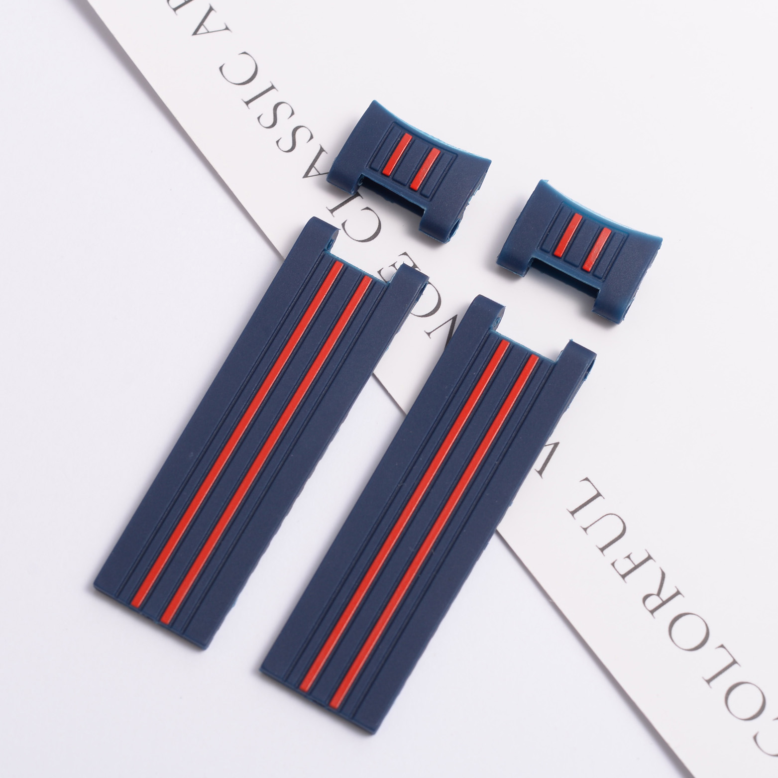 สีดำสีฟ้าลายแถบสีแดงสายนาฬิกาย - Rubber Strap Diver บทวิจารณ์และราคา