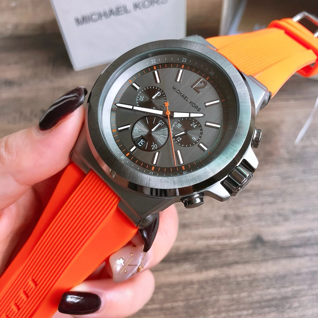 นาฬิกาข้อมือสำหรับผู้ชาย Micha - Stainless Bracelet Diver บทวิจารณ์และราคา